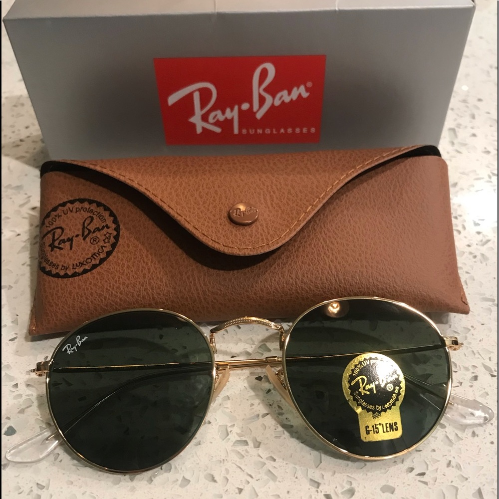 Round Ray-Bans - Picture 2 of 4